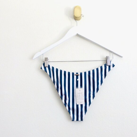 NEW! Kenny Flowers The Hamptons Navy Striped Sporty Bikini Bottom XS, M, L - Picture 10 of 14
